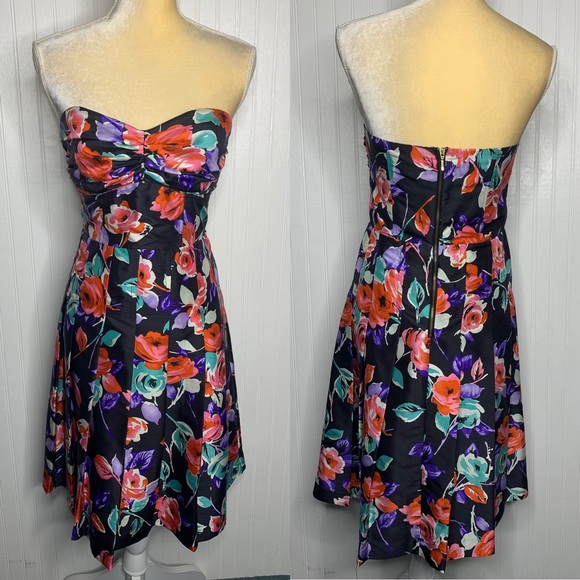 Express Dresses & Skirts - Express Floral Strapless Dress